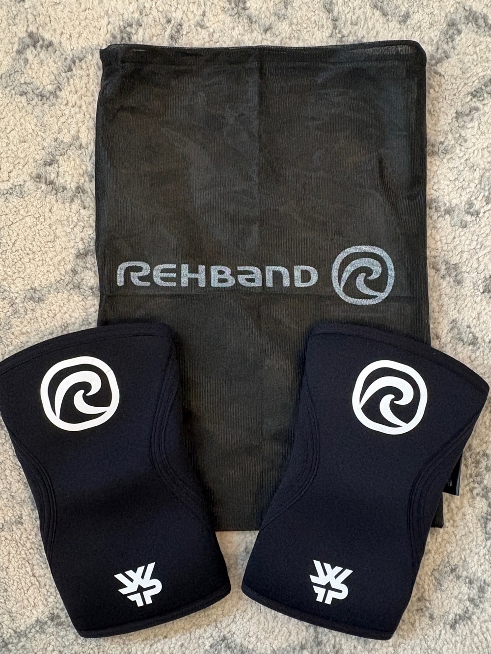 World Fitness Project Rehband Black Knee Sleeves - Pair Small